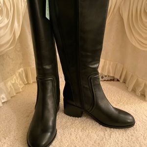 EASY SPIRIT EVOLVE TALLIE WOMENS LEATHER BOOTS (Without tags)